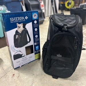 Sherpa Deluxe Guarenteed On Board Convertible Pet Carrier & Backpack